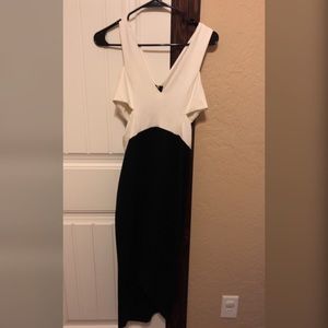 Hot Miami Styles Midi dress with side cut outs